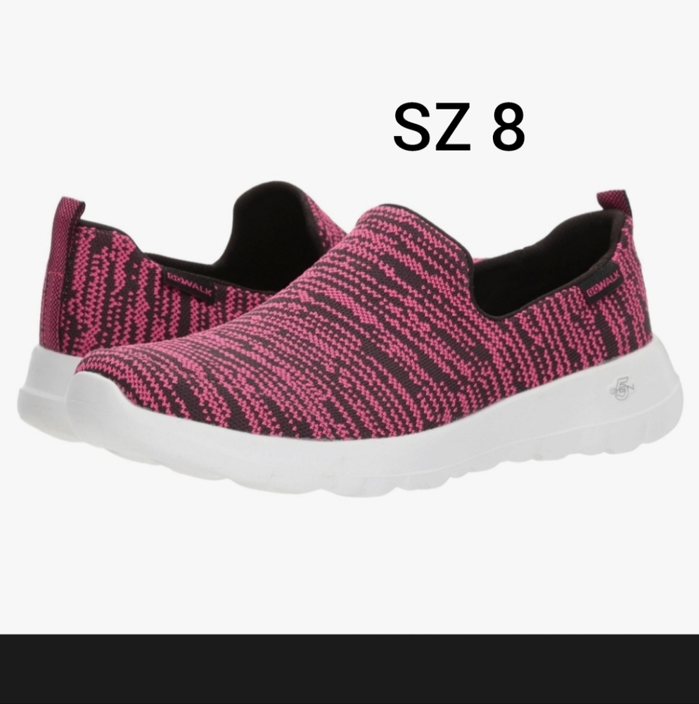 SZ 8 SKECHERS GO WALK JOY SLIP ON SHOES